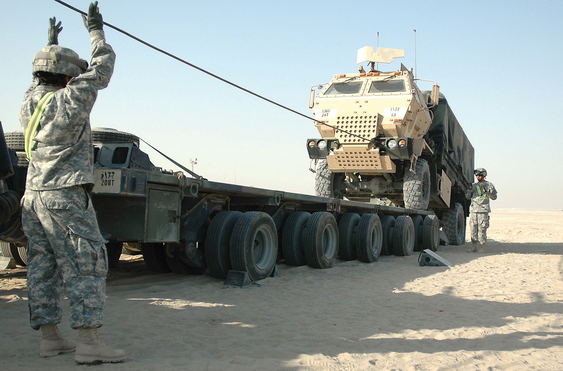 Flatbed Spot Rates Hit $2.89/Mile — New Record — as Loads Drop 15.5%