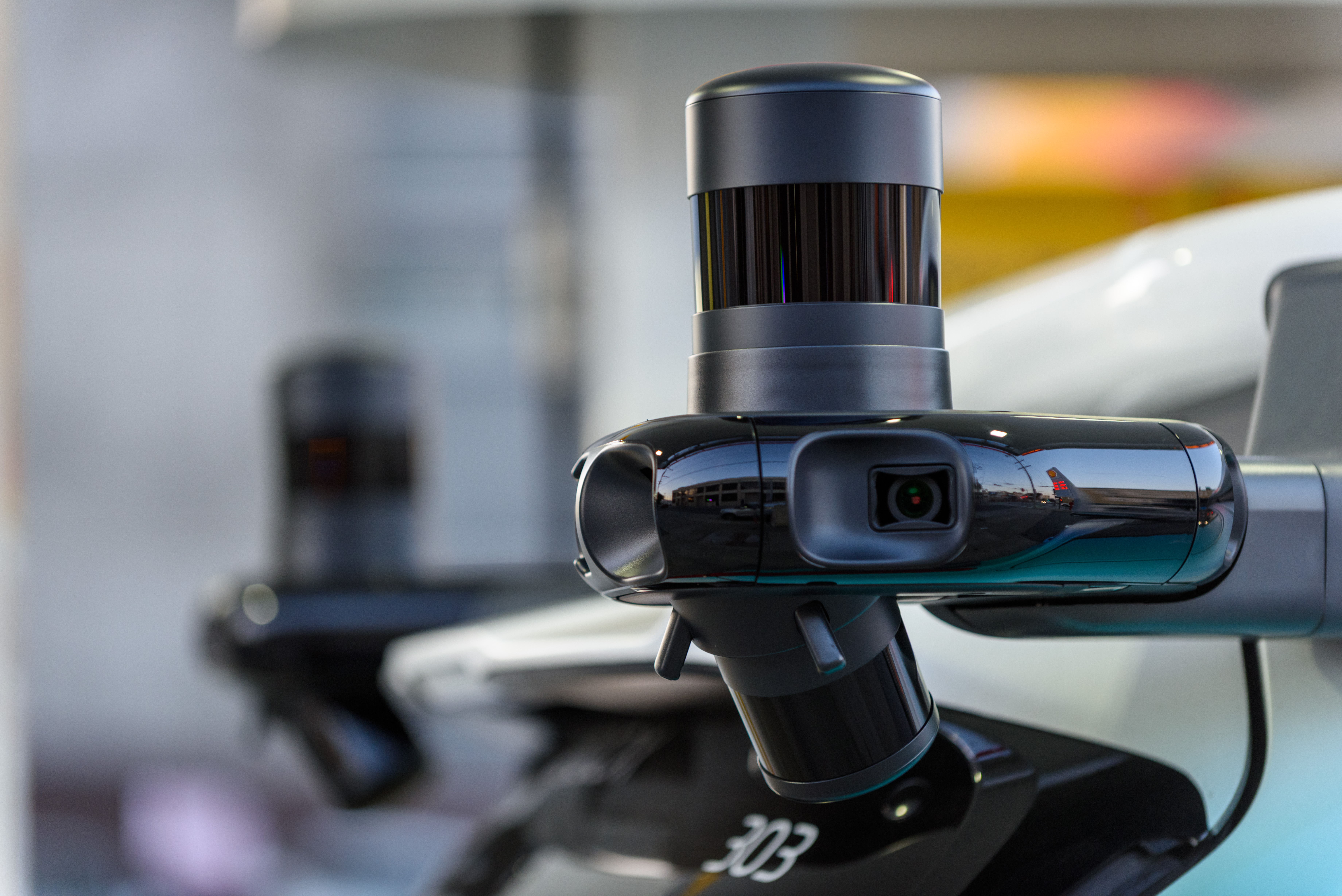 Lidar sensor unit mounted on commercial truck bumper for advanced driver assistance system