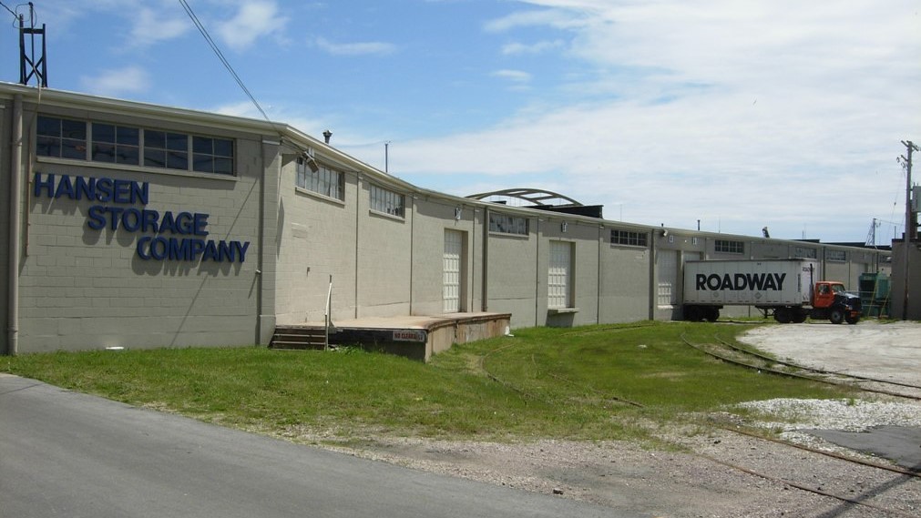 C.H. Robinson corporate headquarters building exterior