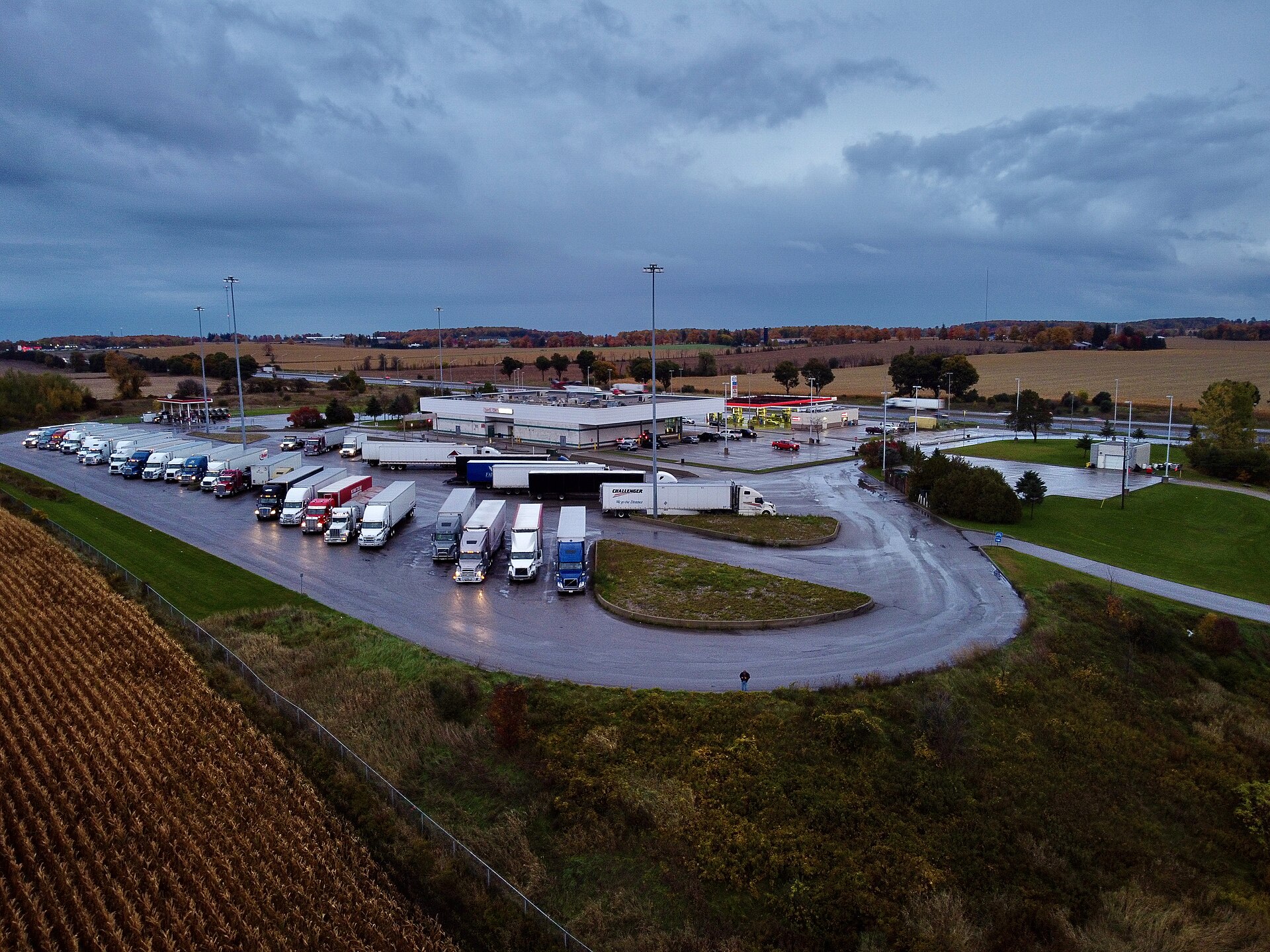 U.S. Revokes 20,000 Mexican Trucker Visas in Cabotage Crackdown