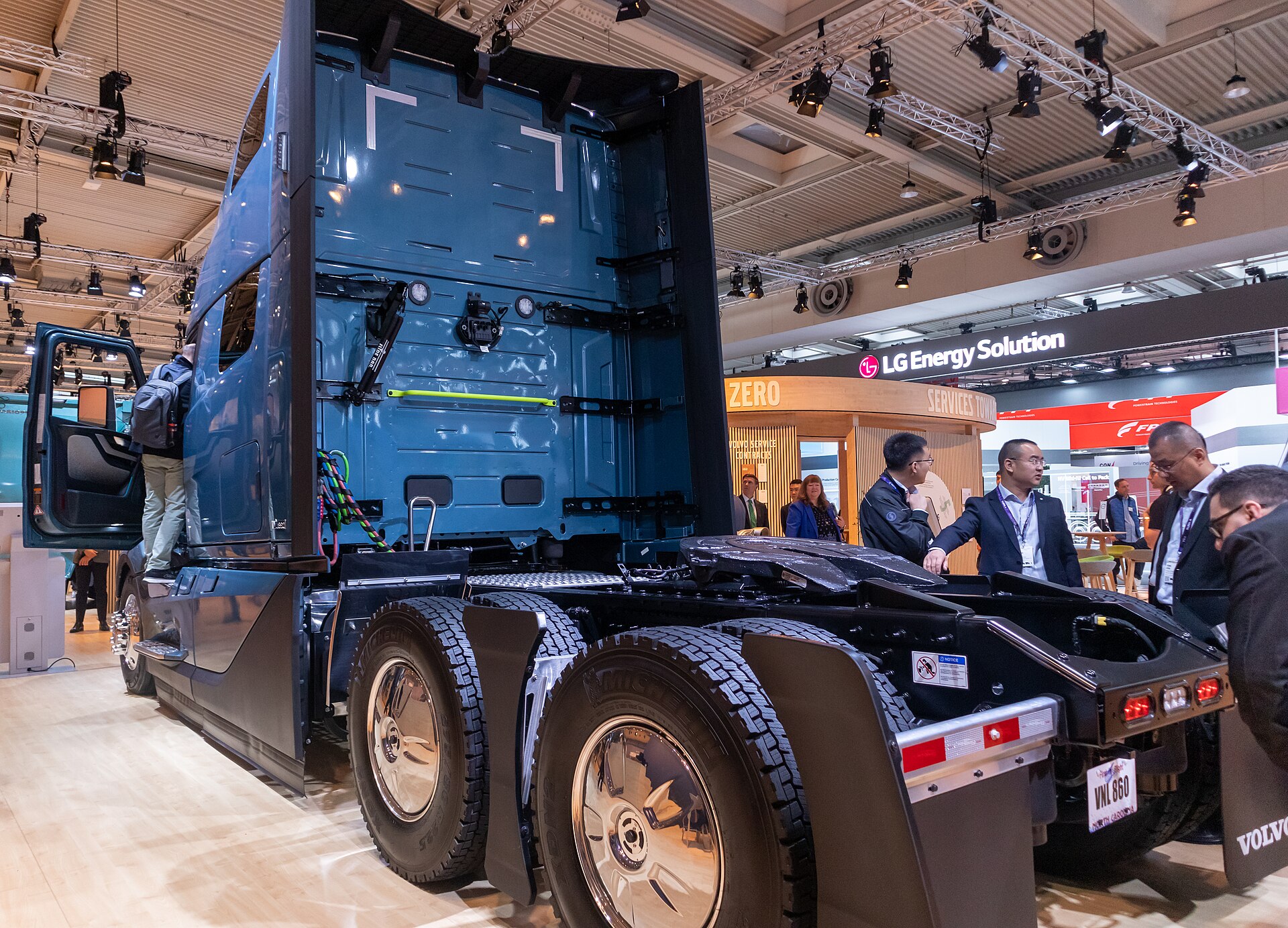 Volvo VNL Class 8 tractor on highway, representing the upcoming battery-electric variant announced for order by end of 2026